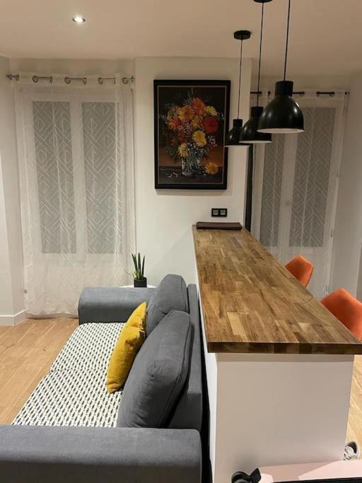 Appartement Chez Tricia Thorigny-sur-Marne エクステリア 写真