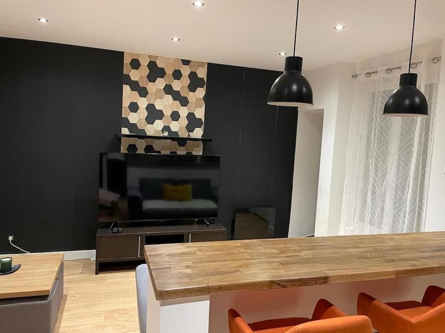 Appartement Chez Tricia Thorigny-sur-Marne エクステリア 写真